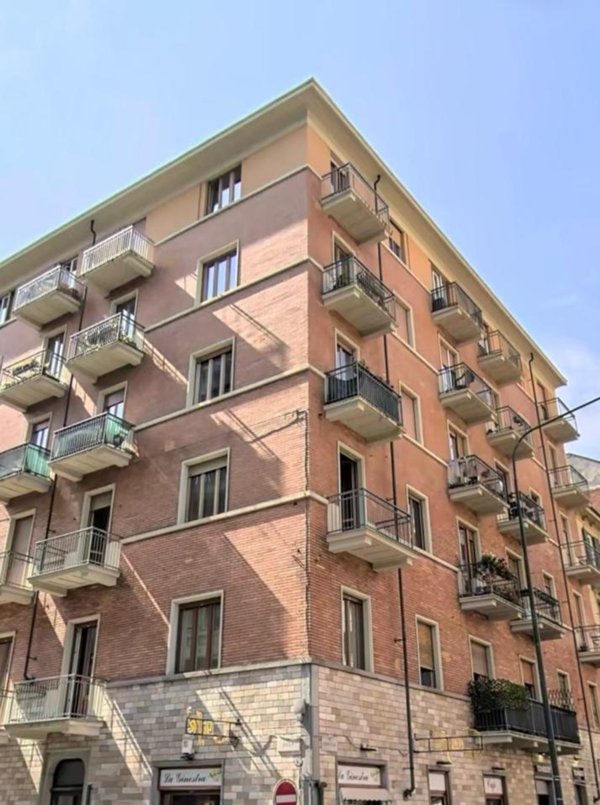appartamento in affitto a Torino in zona Cit Turin