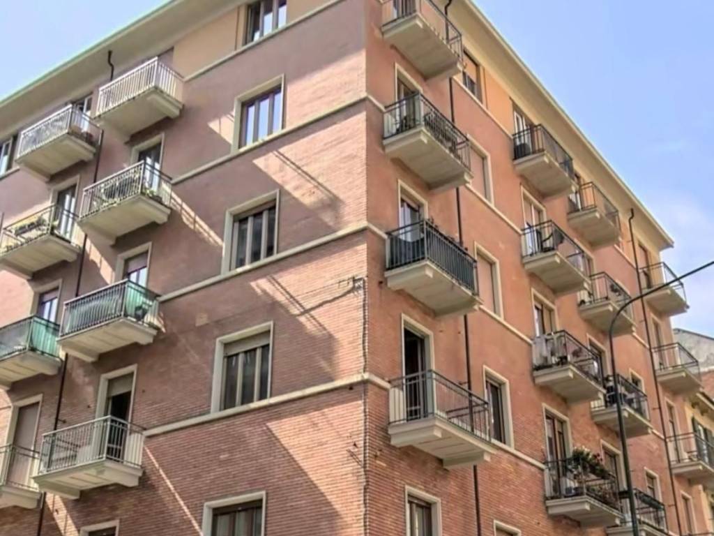 appartamento in affitto a Torino in zona Cit Turin