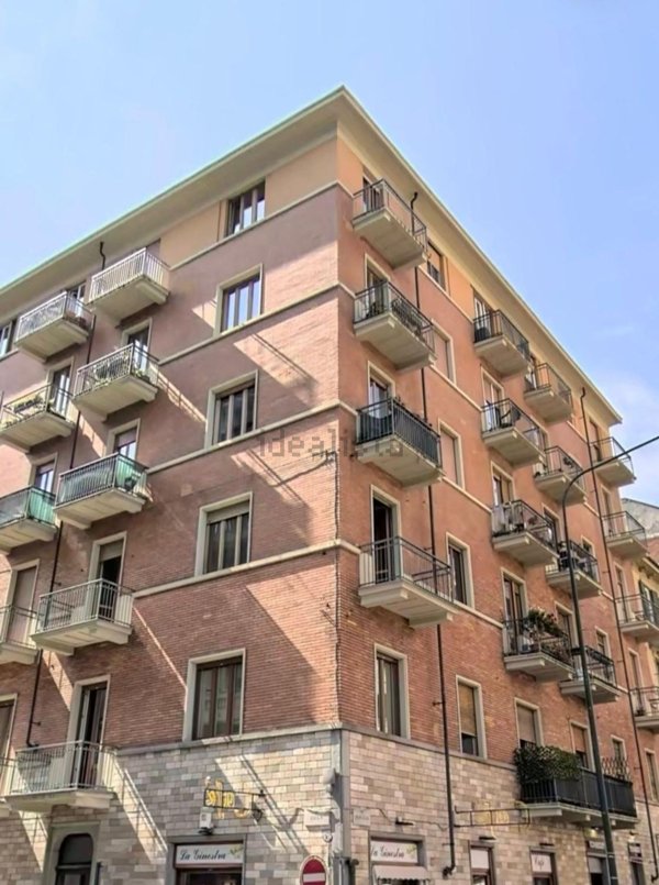 appartamento in affitto a Torino in zona Cit Turin
