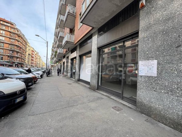 negozio in affitto a Torino in zona Santa Rita