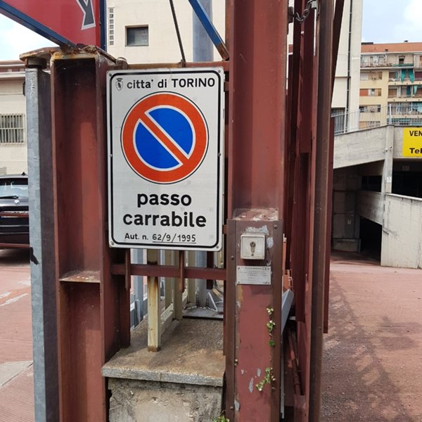 negozio in affitto a Torino in zona Millefonti