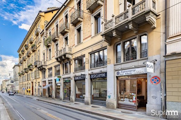 locale commerciale in affitto a Torino
