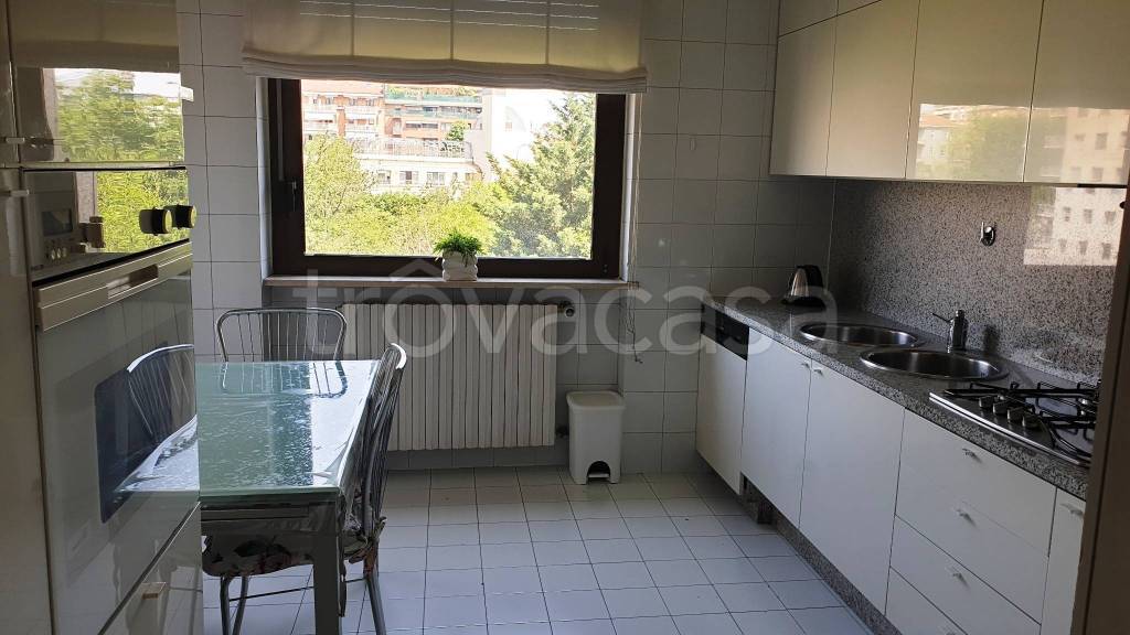 appartamento in affitto a Torino in zona Parella