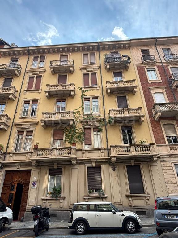 appartamento in affitto a Torino in zona Crocetta
