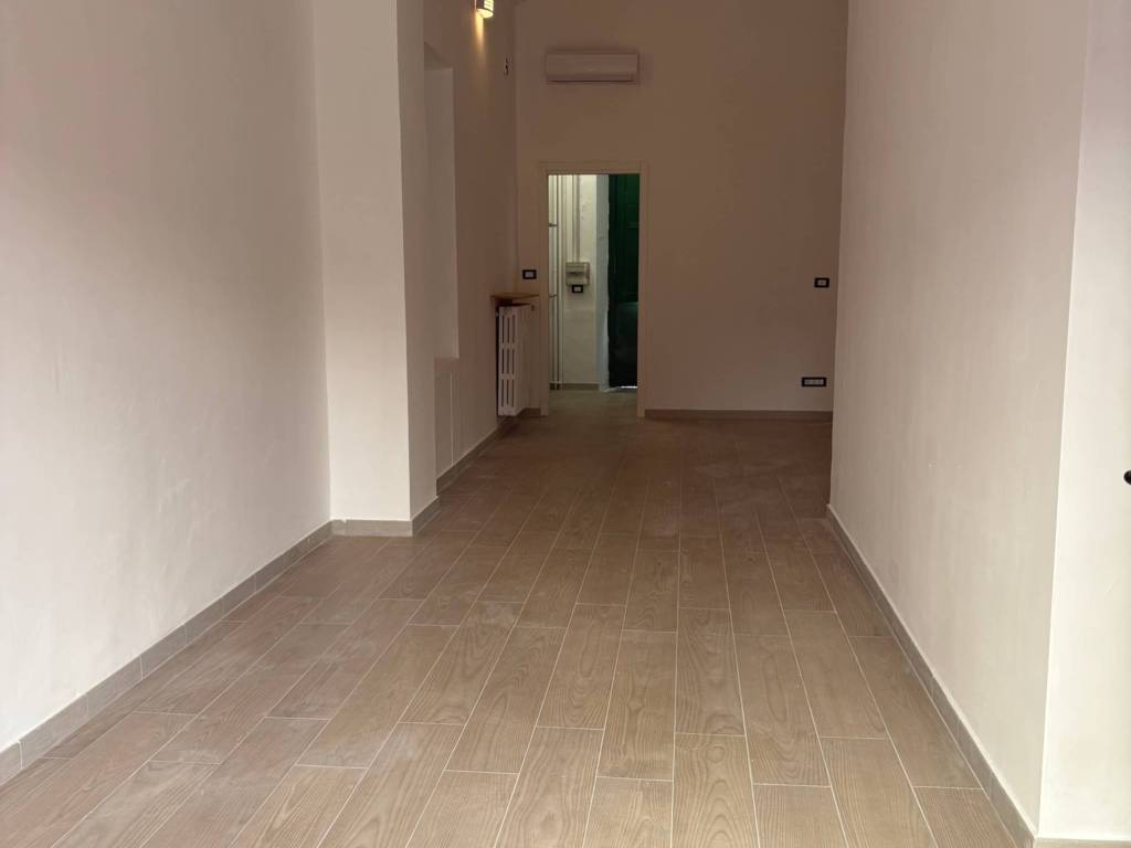 negozio in affitto a Torino in zona Campidoglio