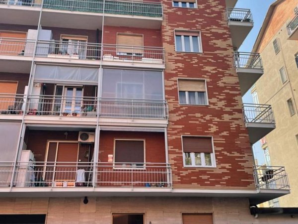 appartamento in affitto a Torino in zona Aurora