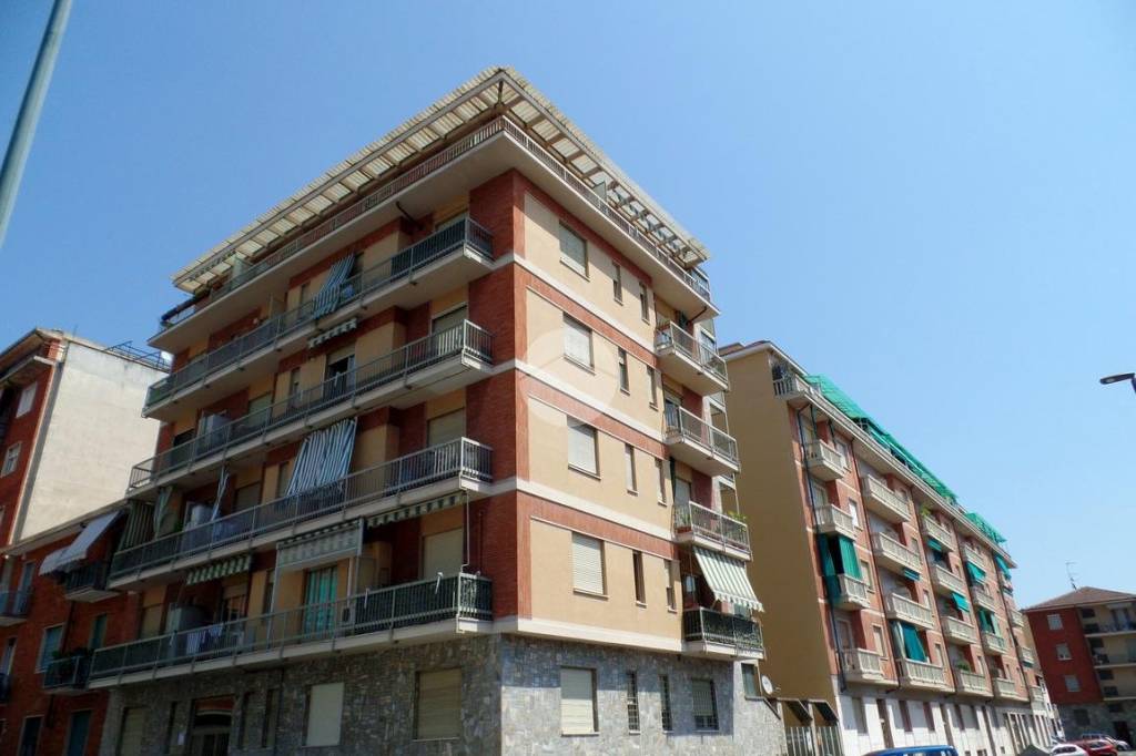appartamento in affitto a Torino in zona Borgata Vittoria