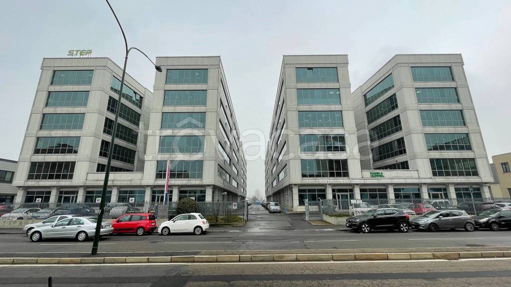 locale commerciale in affitto a Torino in zona Mirafiori Sud