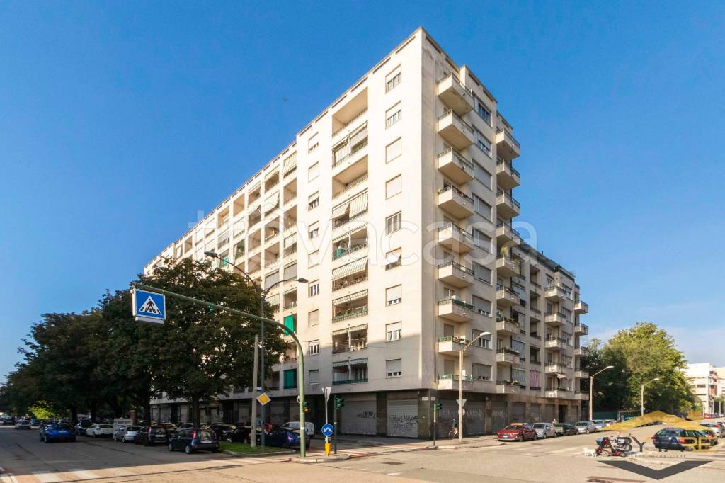 appartamento in affitto a Torino in zona Lingotto