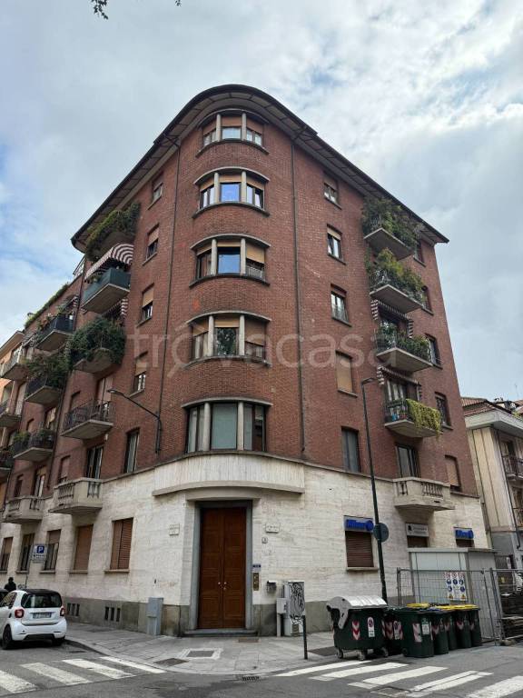 appartamento in affitto a Torino in zona Crocetta