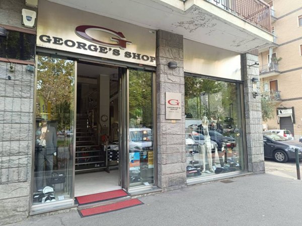negozio in affitto a Torino in zona Mirafiori Sud