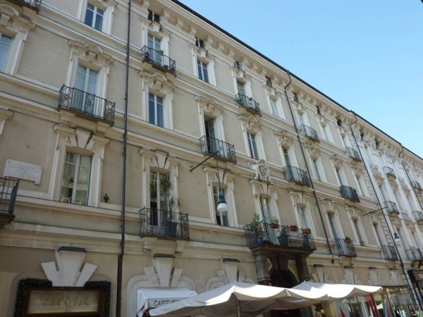 negozio in affitto a Torino in zona Centro Storico