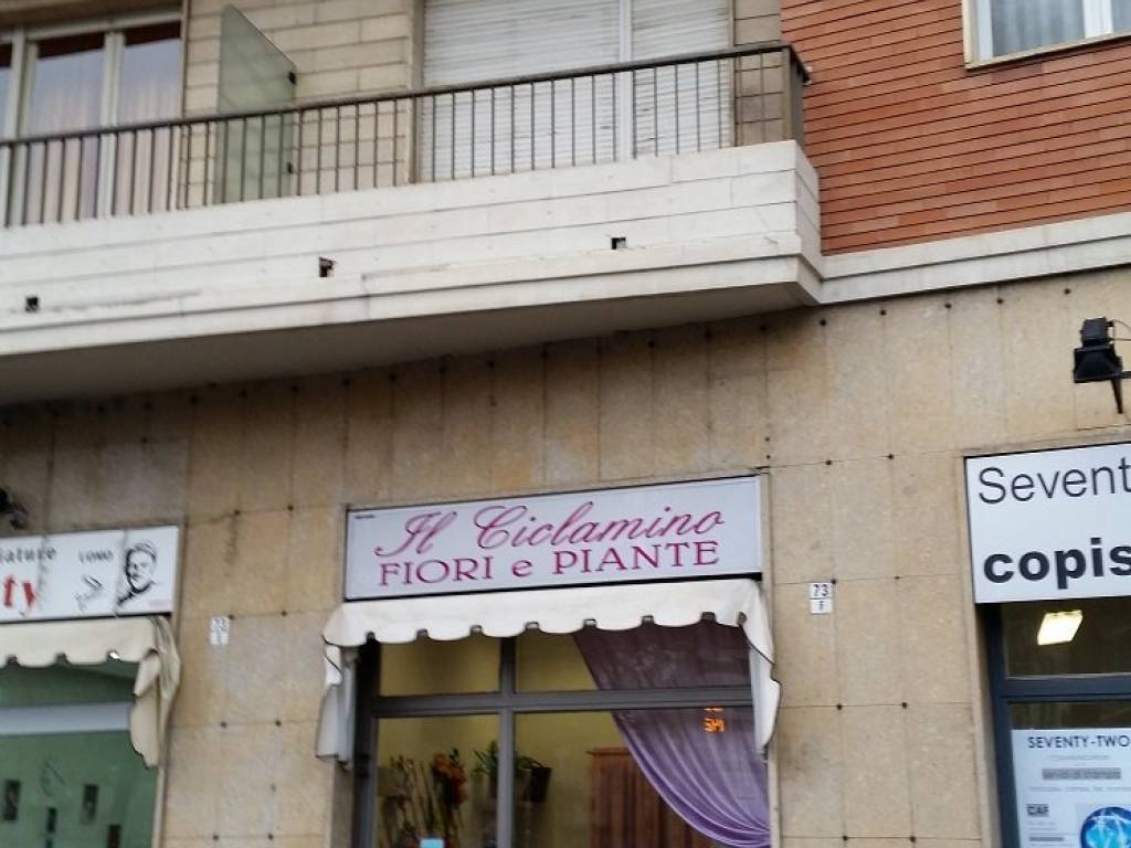 negozio in affitto a Torino in zona Rebaudengo