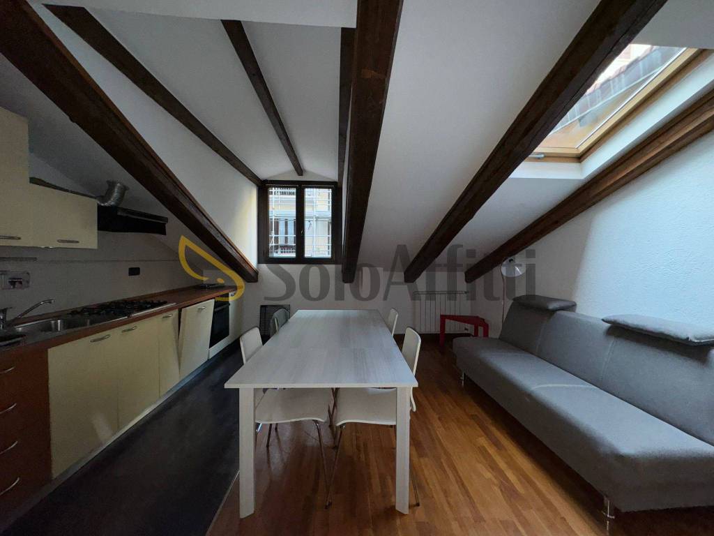 appartamento in affitto a Torino in zona Cit Turin