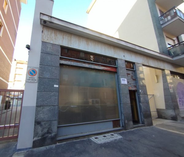 negozio in affitto a Torino in zona Millefonti
