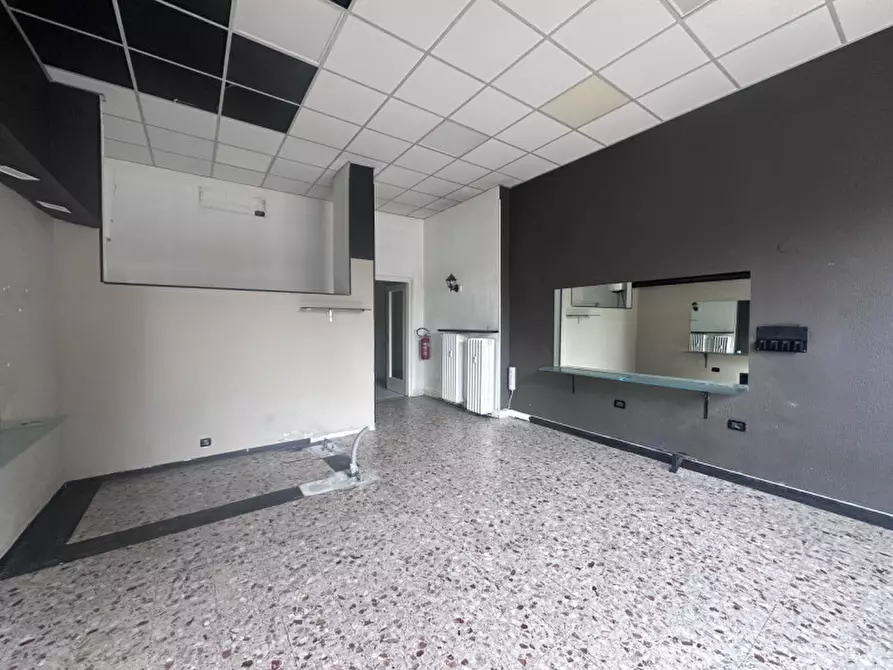 negozio in affitto a Torino in zona Santa Rita