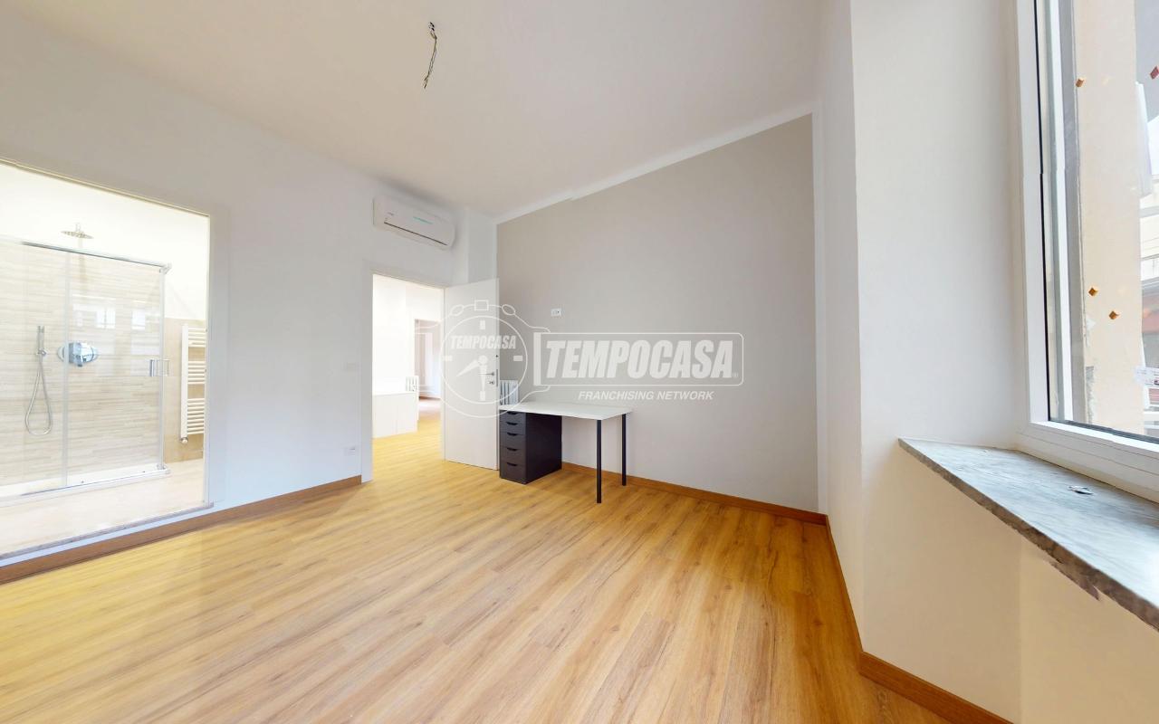 negozio in affitto a Torino in zona Vanchiglia