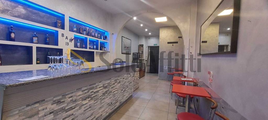 negozio in affitto a Torino in zona Borgata Vittoria