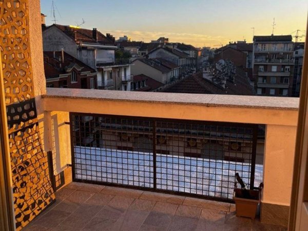 appartamento in affitto a Torino in zona Crocetta