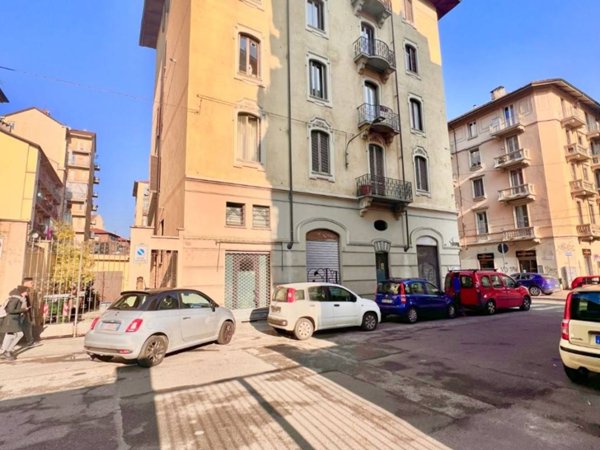 appartamento in affitto a Torino in zona Aurora