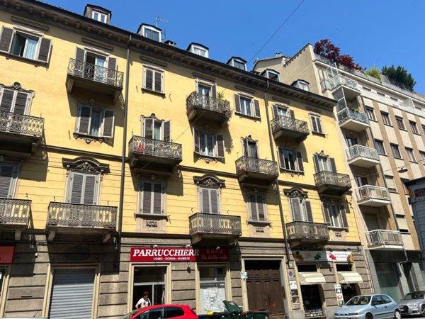 appartamento in affitto a Torino in zona Cit Turin