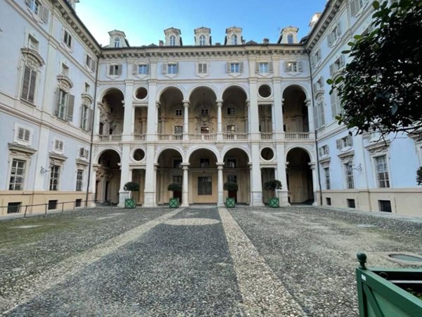 appartamento in affitto a Torino in zona Centro Storico