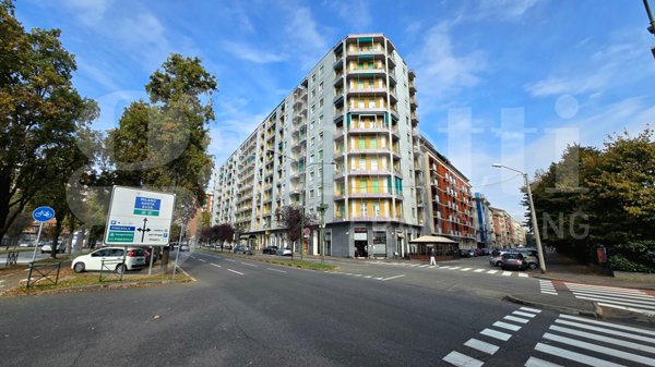 negozio in affitto a Torino