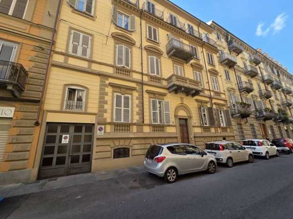 appartamento in affitto a Torino in zona Crocetta