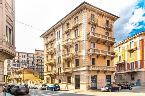appartamento in affitto a Torino in zona Cit Turin