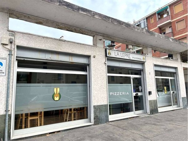 negozio in affitto a Torino in zona Mirafiori Nord