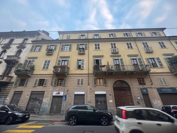 negozio in affitto a Torino in zona Vanchiglia