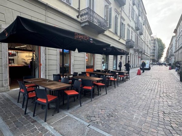 negozio in affitto a Torino