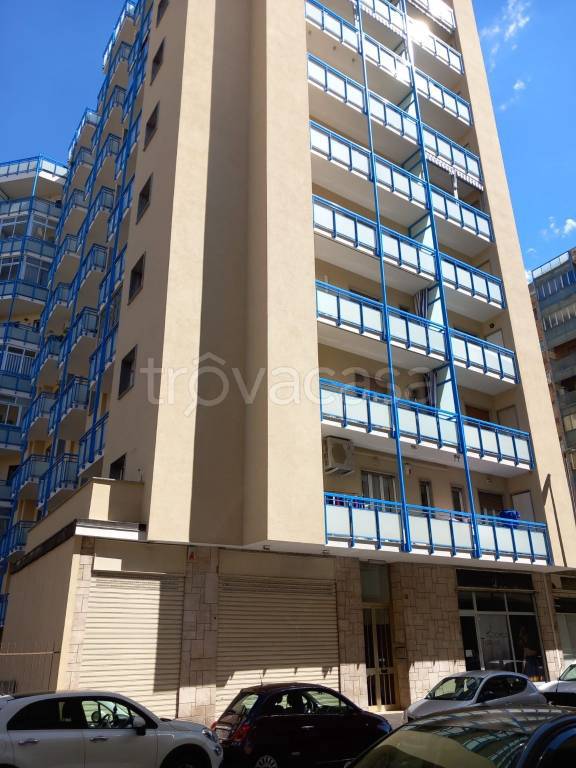 negozio in affitto a Torino in zona Millefonti