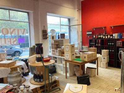 locale commerciale in affitto a Torino