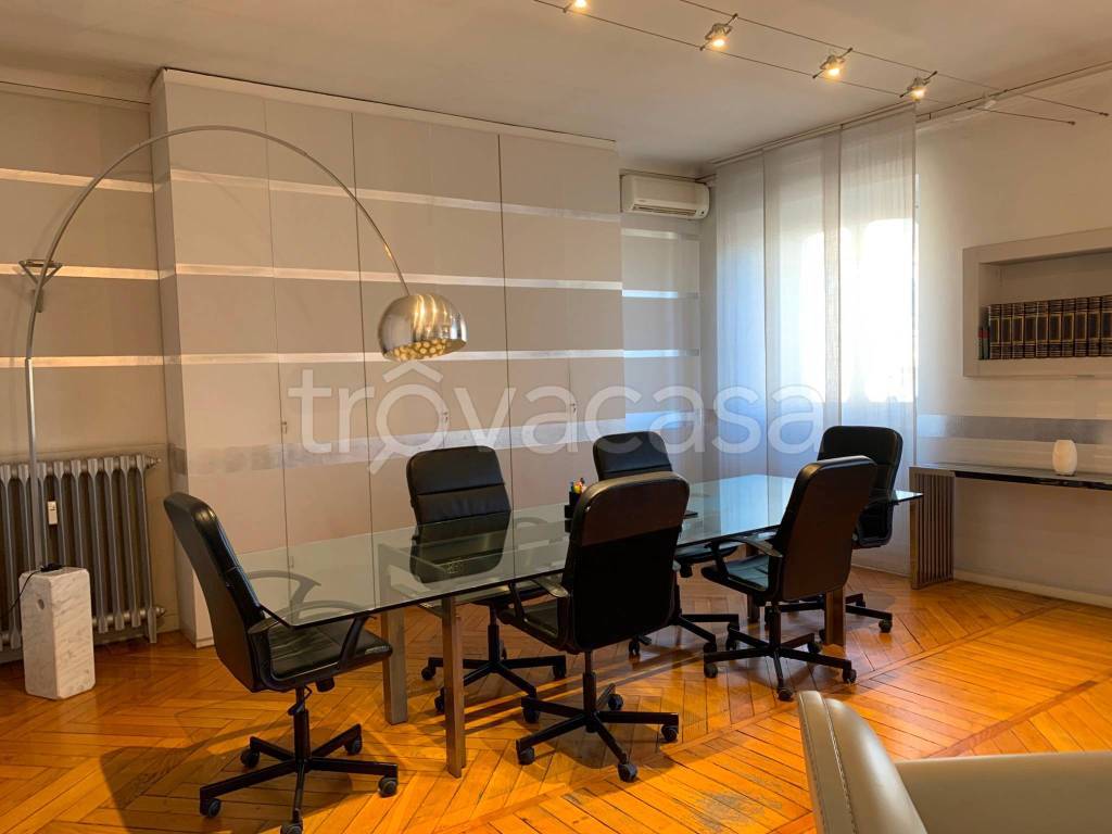 ufficio in affitto a Torino