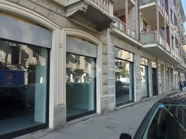 negozio in affitto a Torino in zona Barriera di Milano
