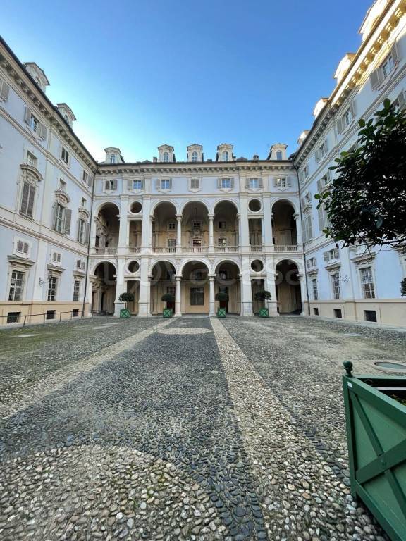 appartamento in affitto a Torino in zona Centro Storico