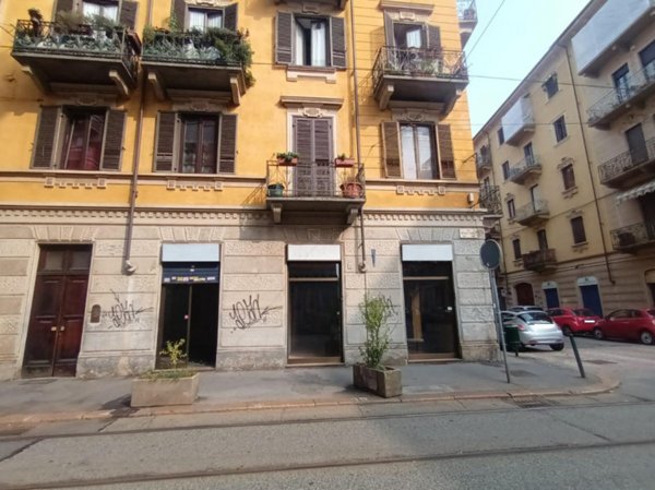 negozio in affitto a Torino