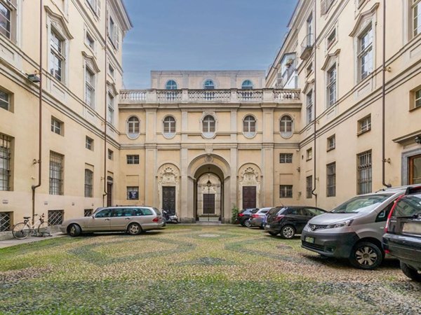 appartamento in affitto a Torino in zona Centro Storico