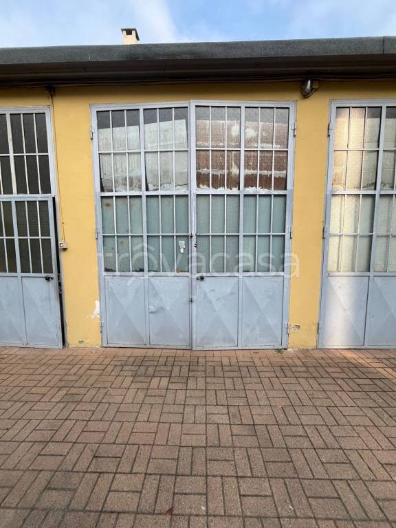 casa indipendente in affitto a Torino in zona Rosa