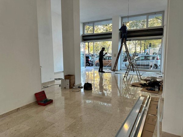 negozio in affitto a Torino in zona Millefonti