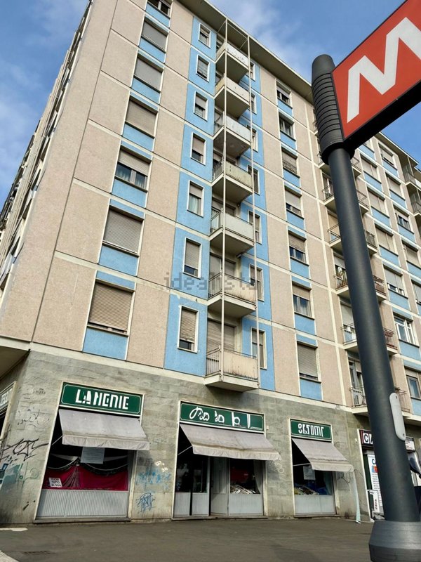 locale commerciale in affitto a Torino