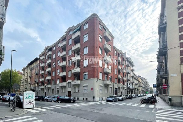 negozio in affitto a Torino in zona Crocetta