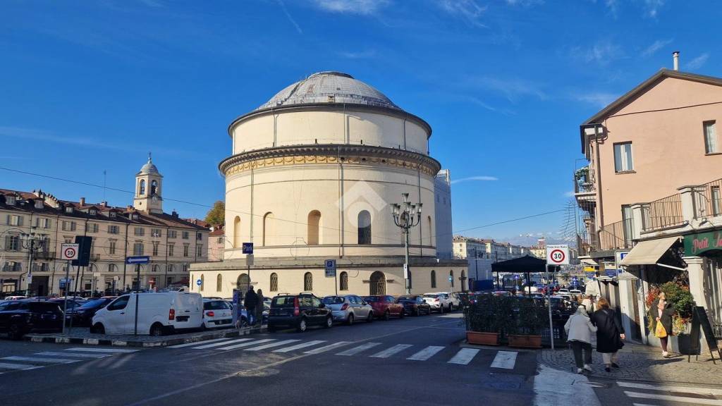 appartamento in affitto a Torino in zona Rosa
