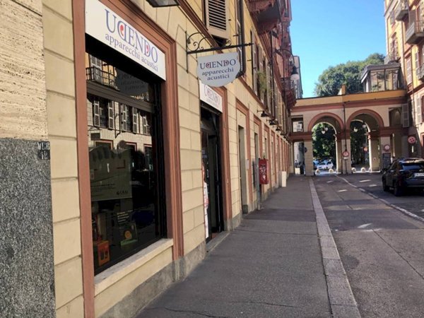 negozio in affitto a Torino in zona Centro Storico