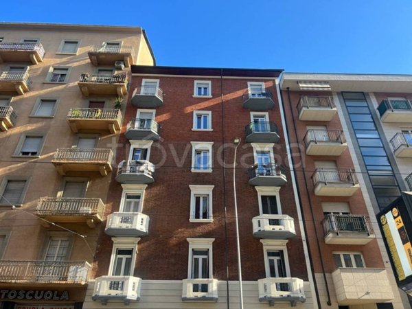 appartamento in affitto a Torino in zona Aurora