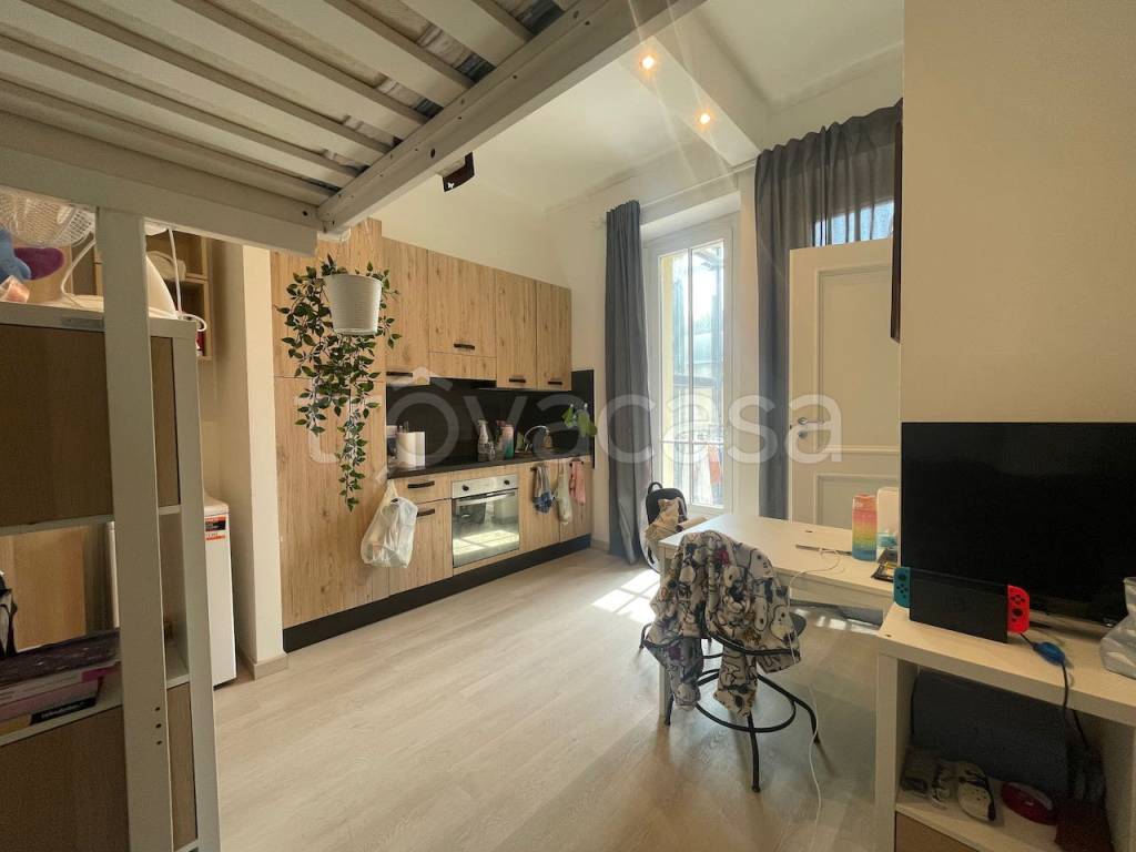 appartamento in affitto a Torino in zona Cit Turin