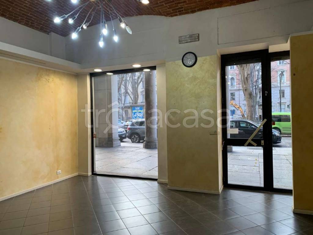 negozio in affitto a Torino