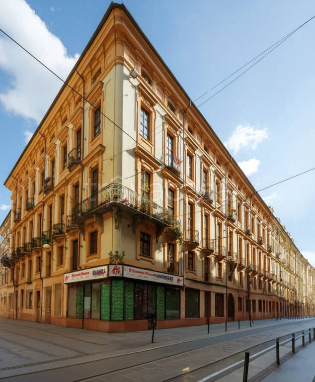 negozio in affitto a Torino