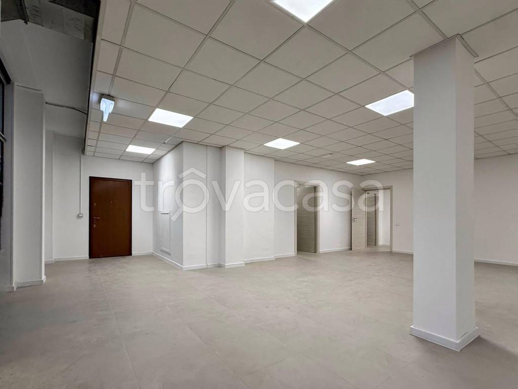 ufficio in affitto a Torino in zona Lucento